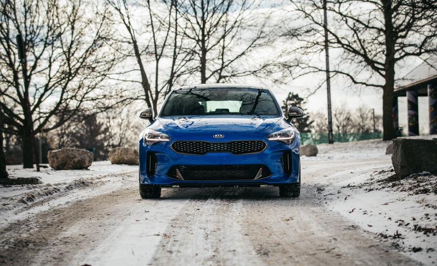  Kia Stinger GT AWD (CK) 2017 года  (NA) (фото 41 из 42)